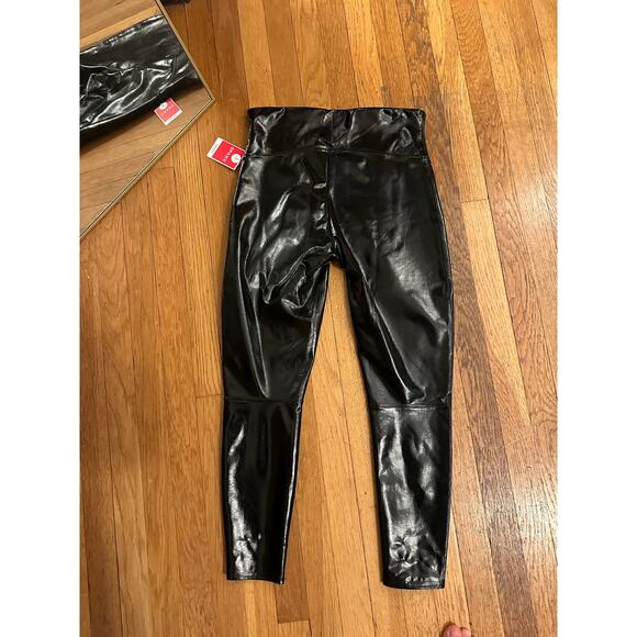 NEW Spanx Faux Patent Leather Leggings Classic Black Size L  Shiny NWT - Picture 4 of 7